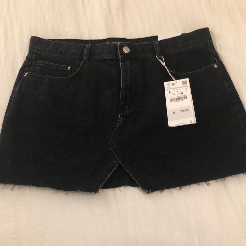 Zara black jean skirt